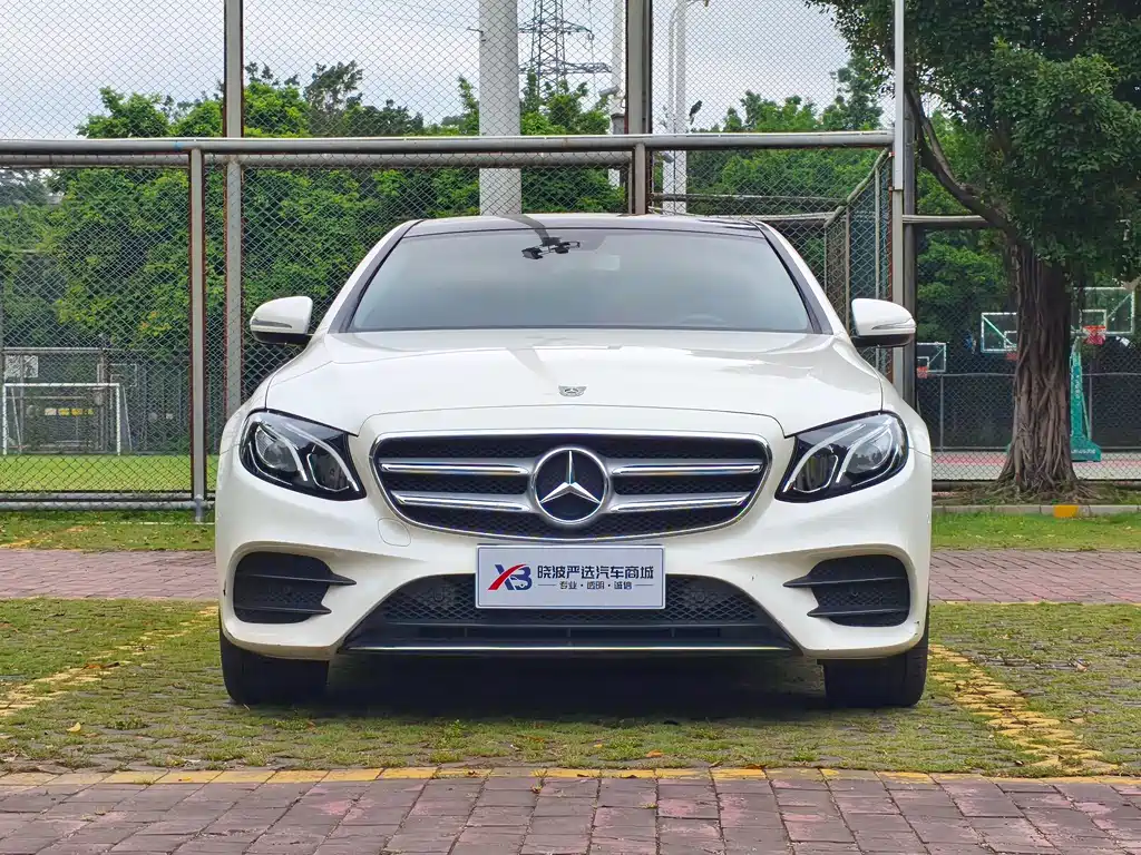 Mercedes-Benz E-Class — миниатюра 2