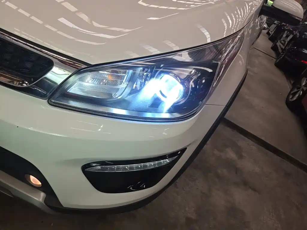 Kia KX Cross — миниатюра 24