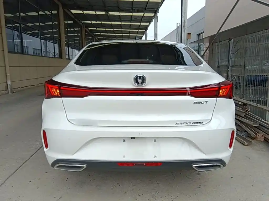 Changan Eado 2023 Enjoy PLUS NE 1.4T GDI DCT Luxury