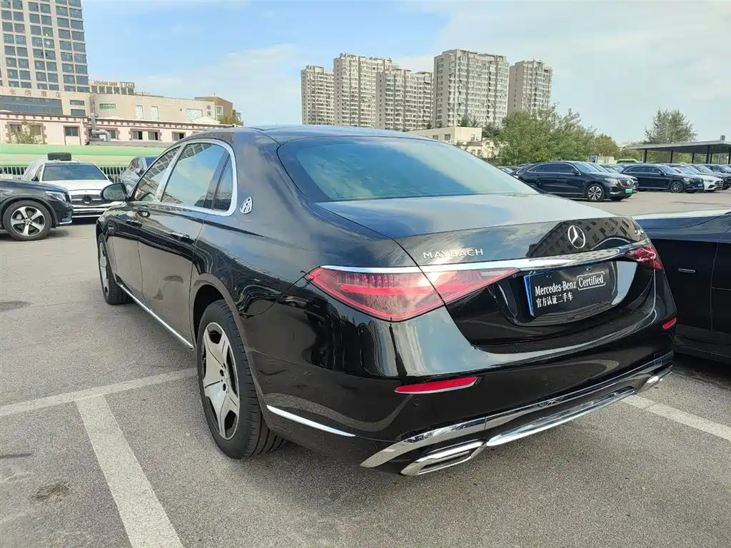Mercedes-Benz S-Class — миниатюра 9