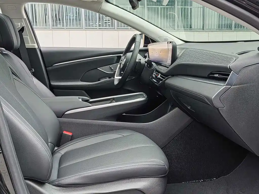 Buick LaCrosse — миниатюра 19