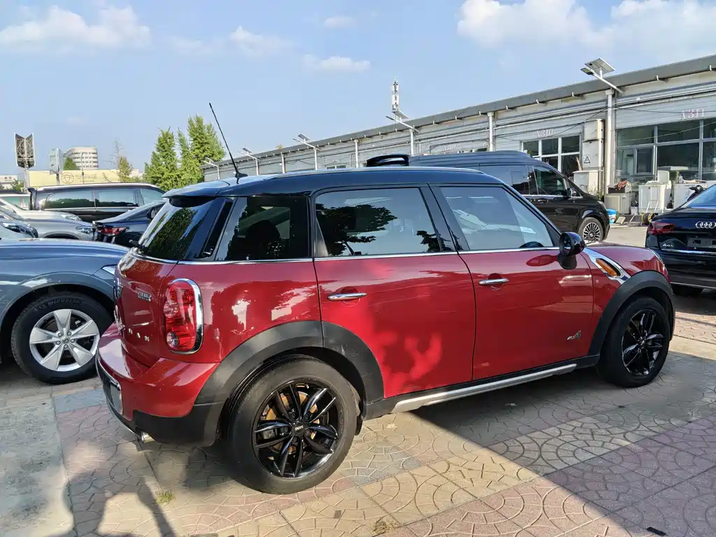 MINI Countryman 1.6T COOPER ALL4 Fun, фото 10