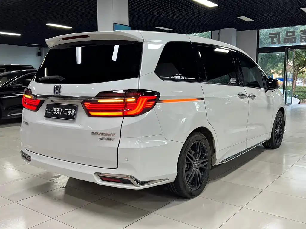 Honda Odyssey — миниатюра 6