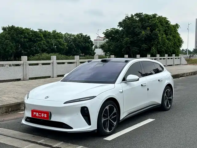 2024 Nio ET5