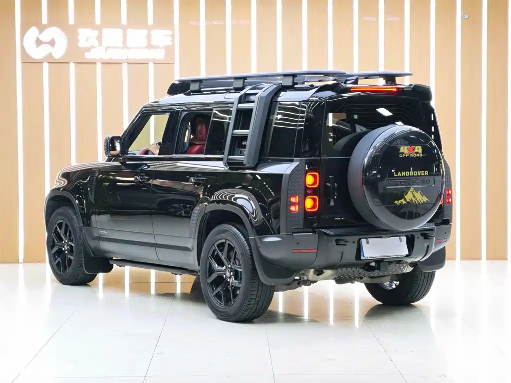Land Rover Defender — миниатюра 25