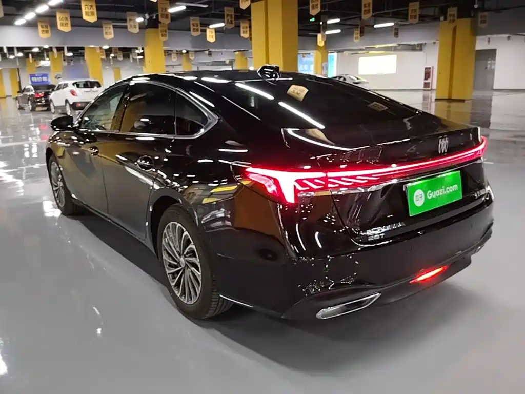 Buick LaCrosse — миниатюра 5