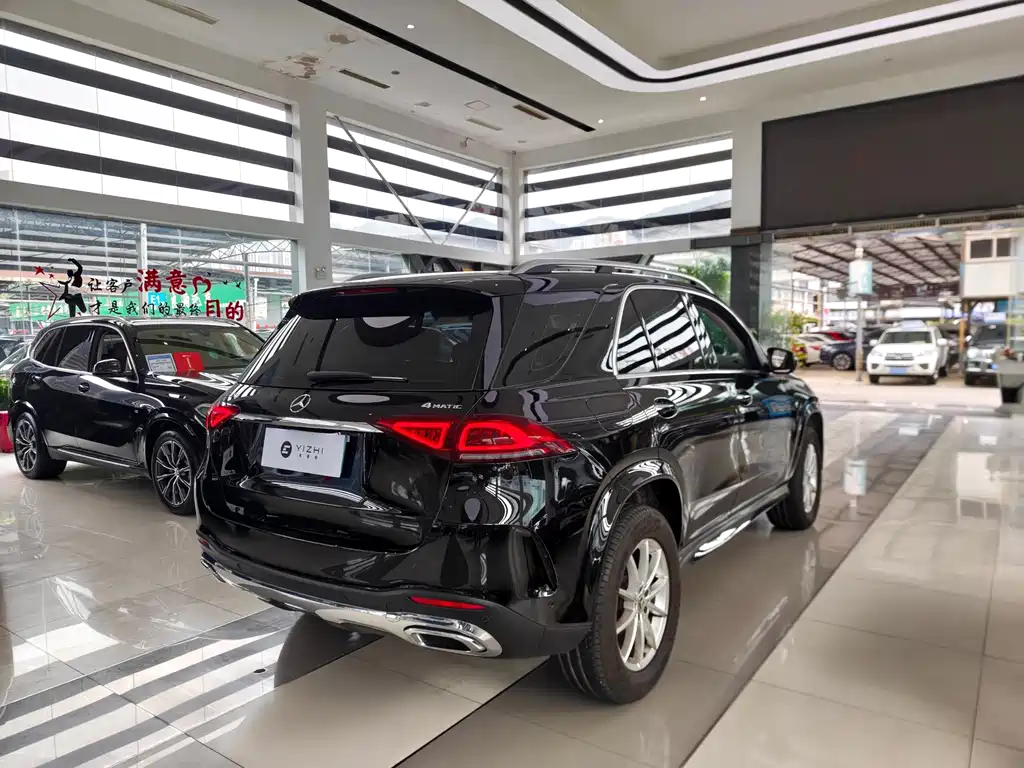 Mercedes-Benz GLE (Import) — миниатюра 14