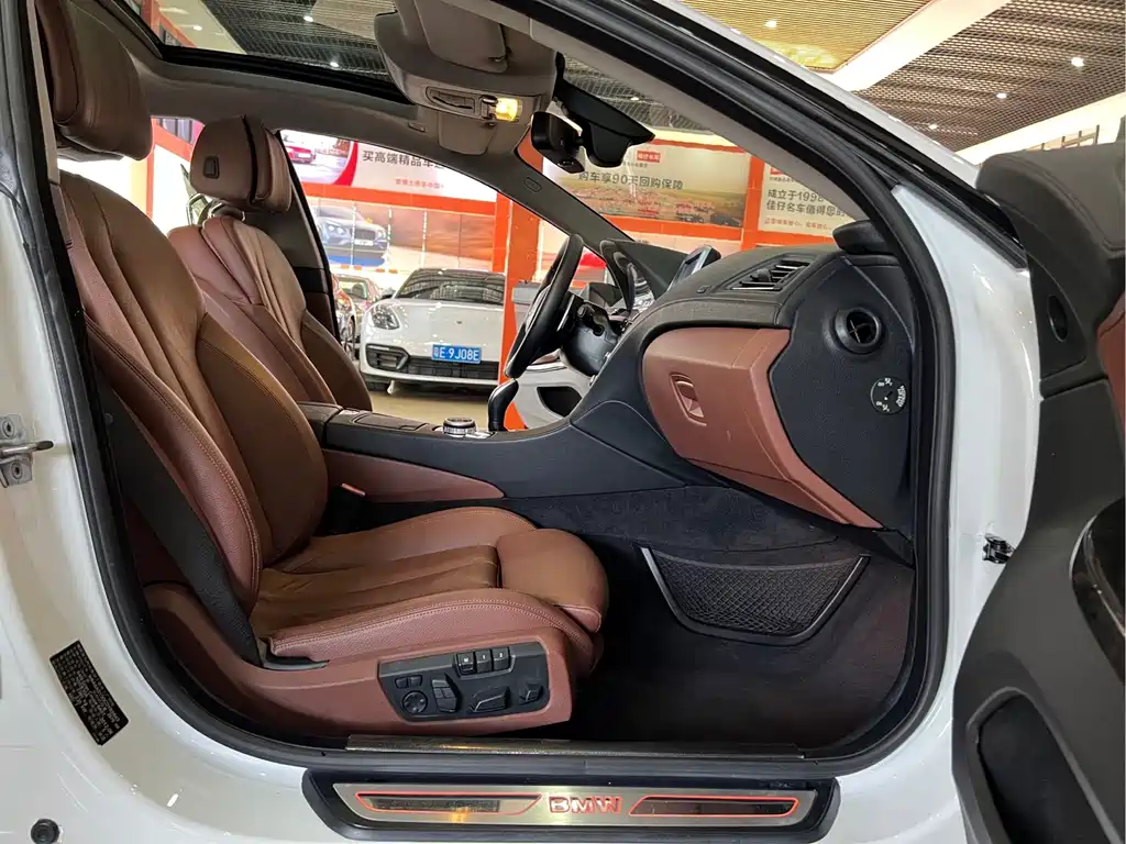 BMW 6 Series — миниатюра 9
