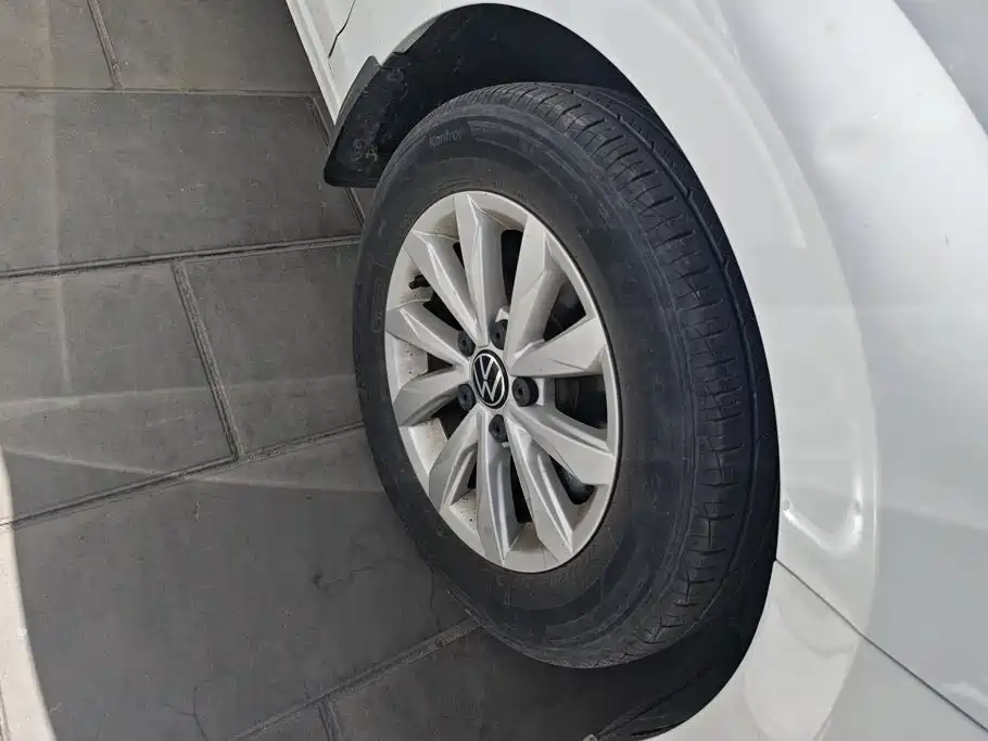 Volkswagen Bora — миниатюра 6