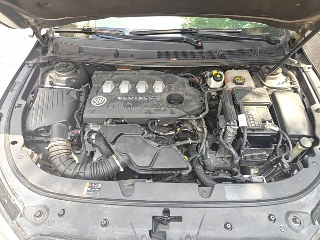 Buick LaCrosse — миниатюра 20