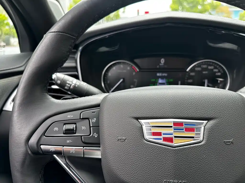 Cadillac XT6 — миниатюра 34