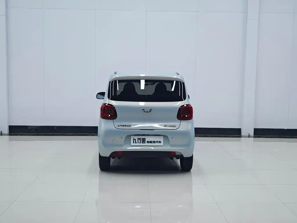 Wuling MINIEV — миниатюра 8