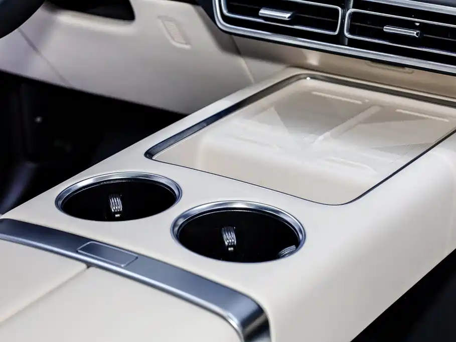 Li Auto Li L8 — миниатюра 16