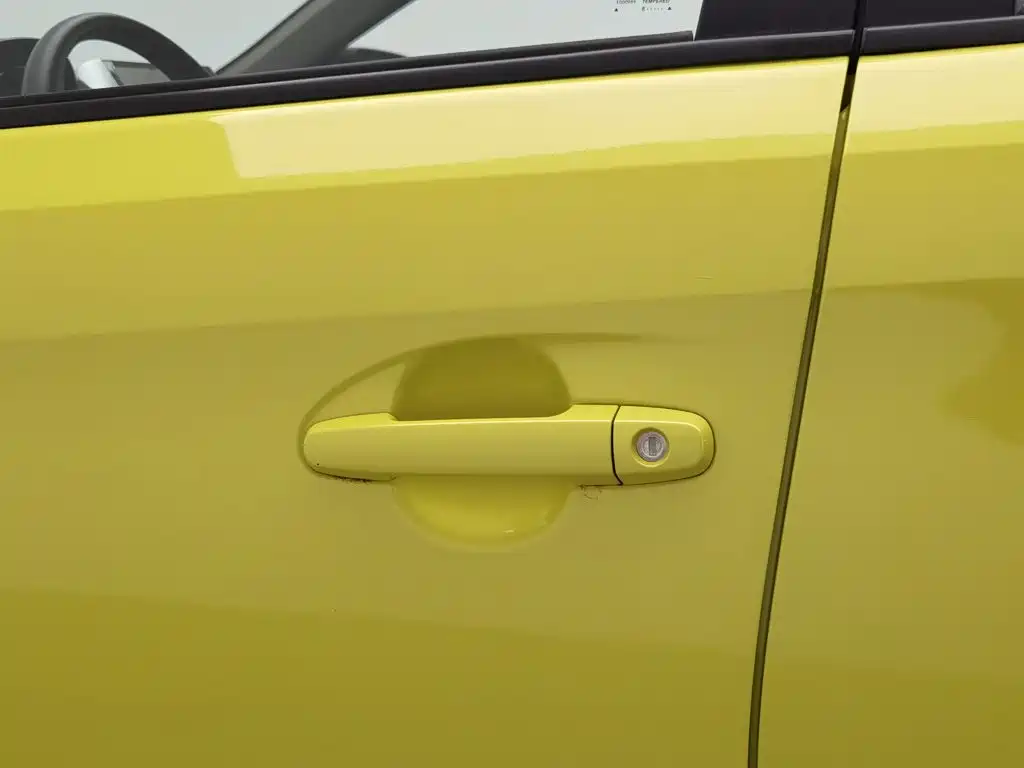Toyota Yaris L — миниатюра 18