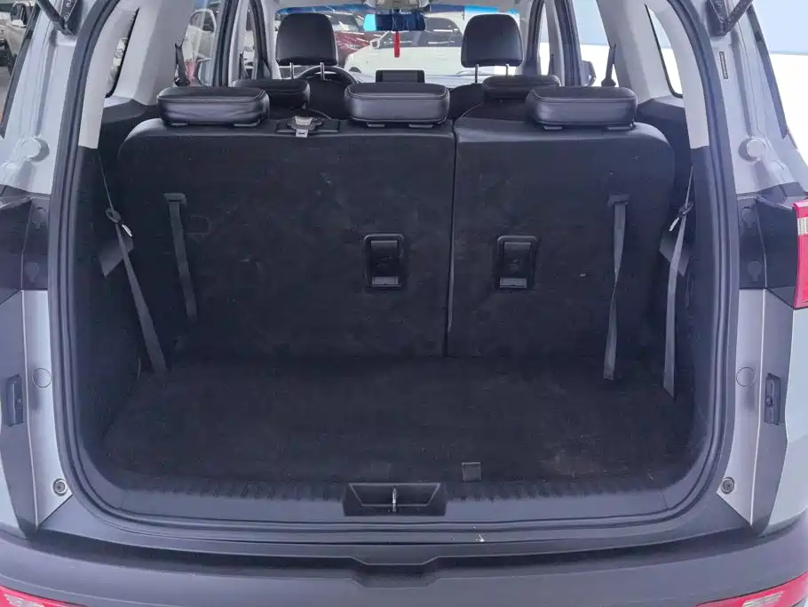 Wuling Hongguang S3 — миниатюра 4
