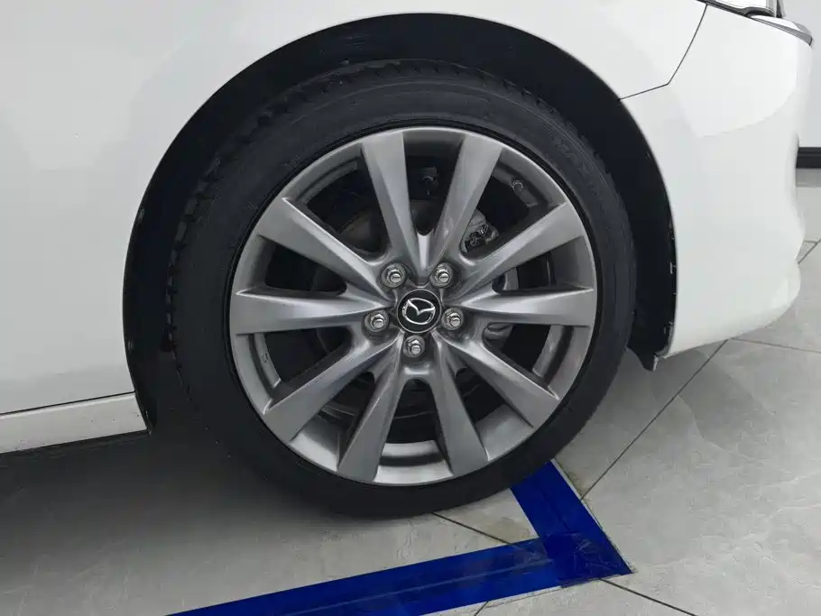 Mazda 3 Axela — миниатюра 6