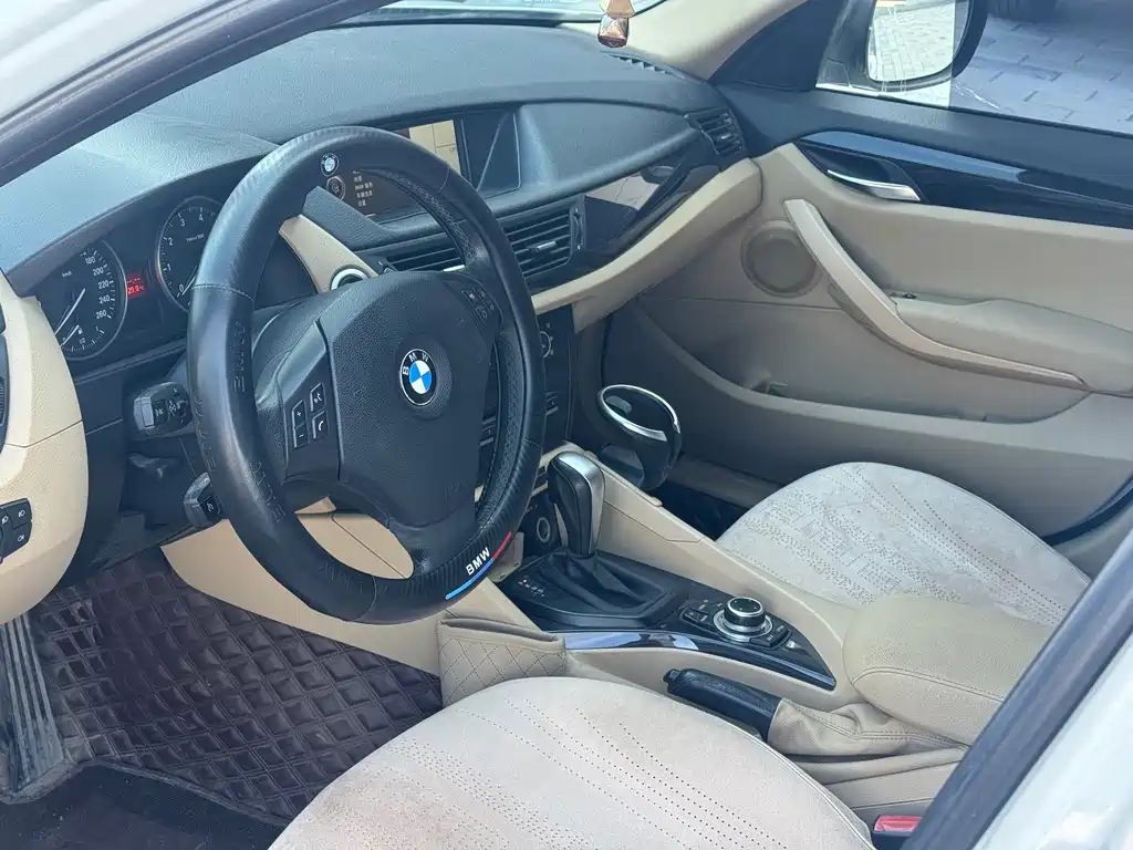 BMW X1 (Import) — миниатюра 6
