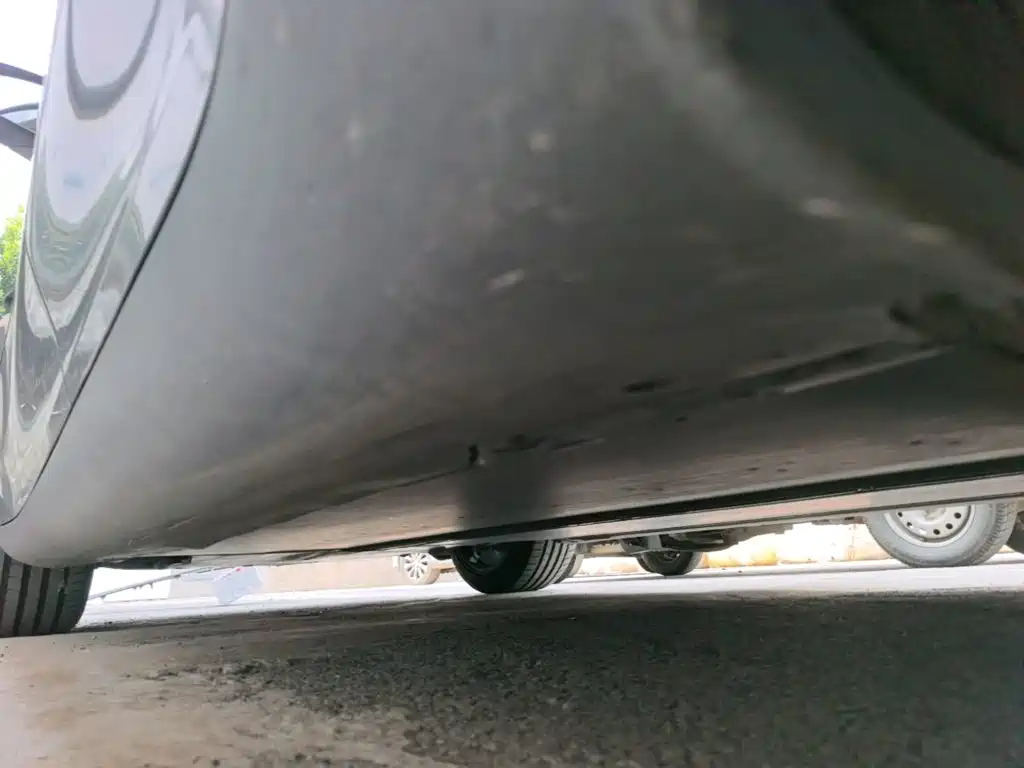 Tesla Model Y — миниатюра 22
