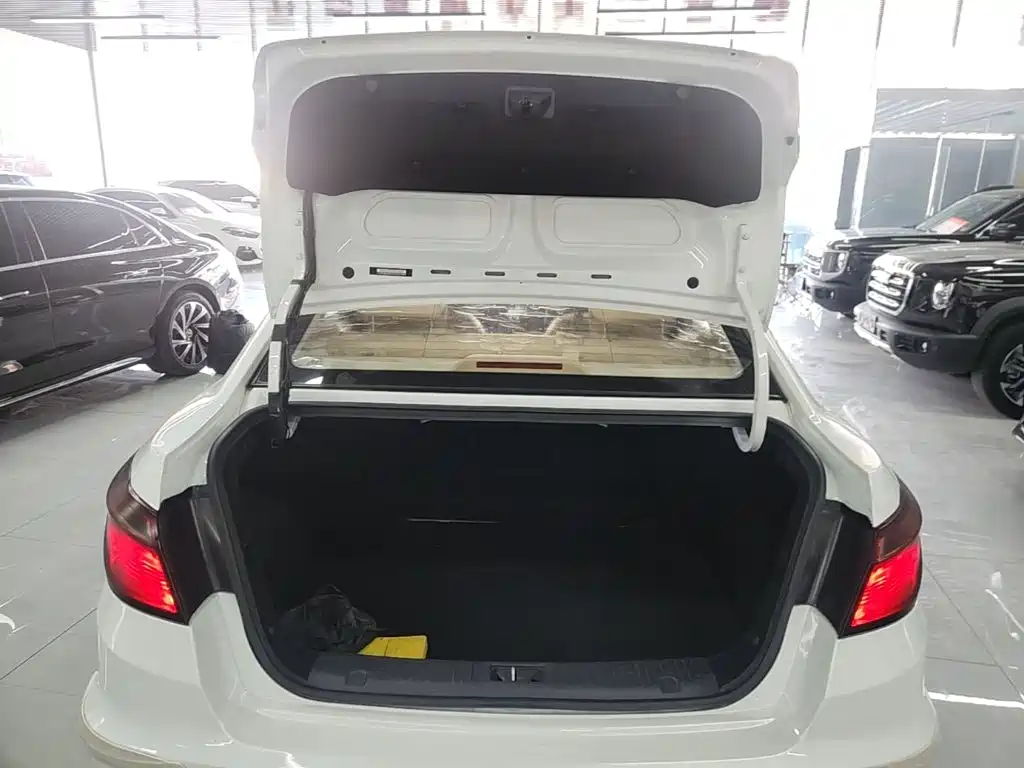 Changan Eado — миниатюра 19