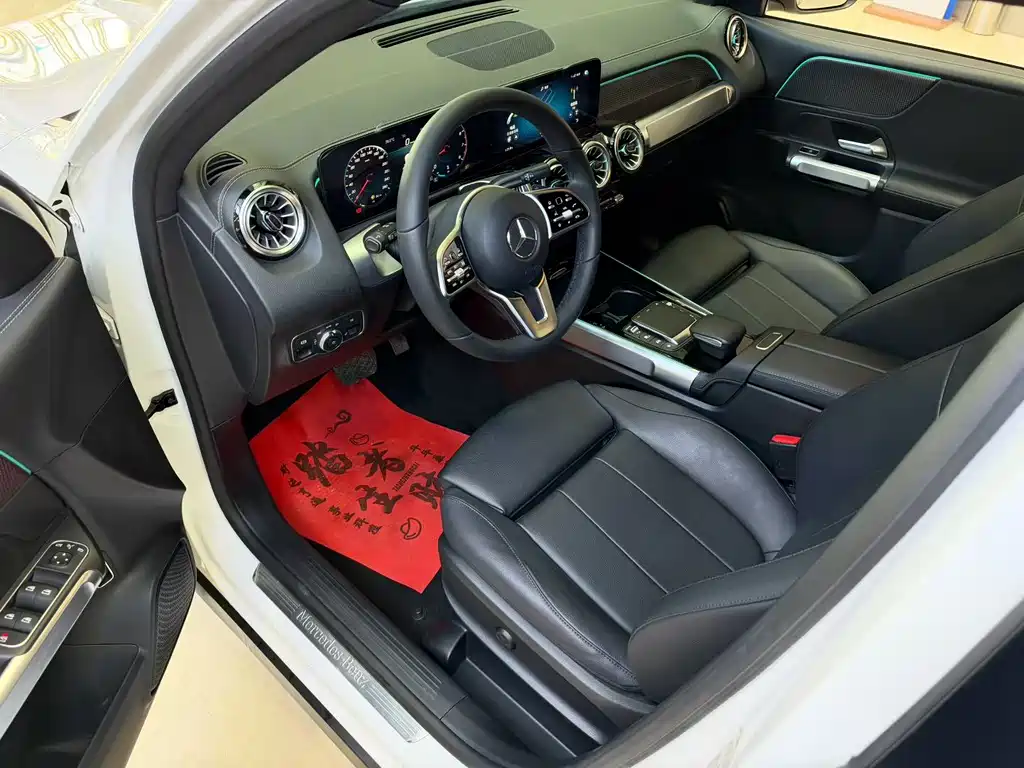 Mercedes-Benz GLB — миниатюра 5