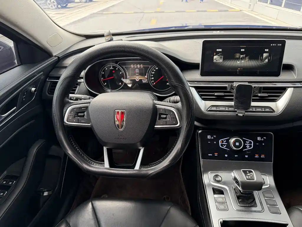 Hongqi Hongqi H5 — миниатюра 9