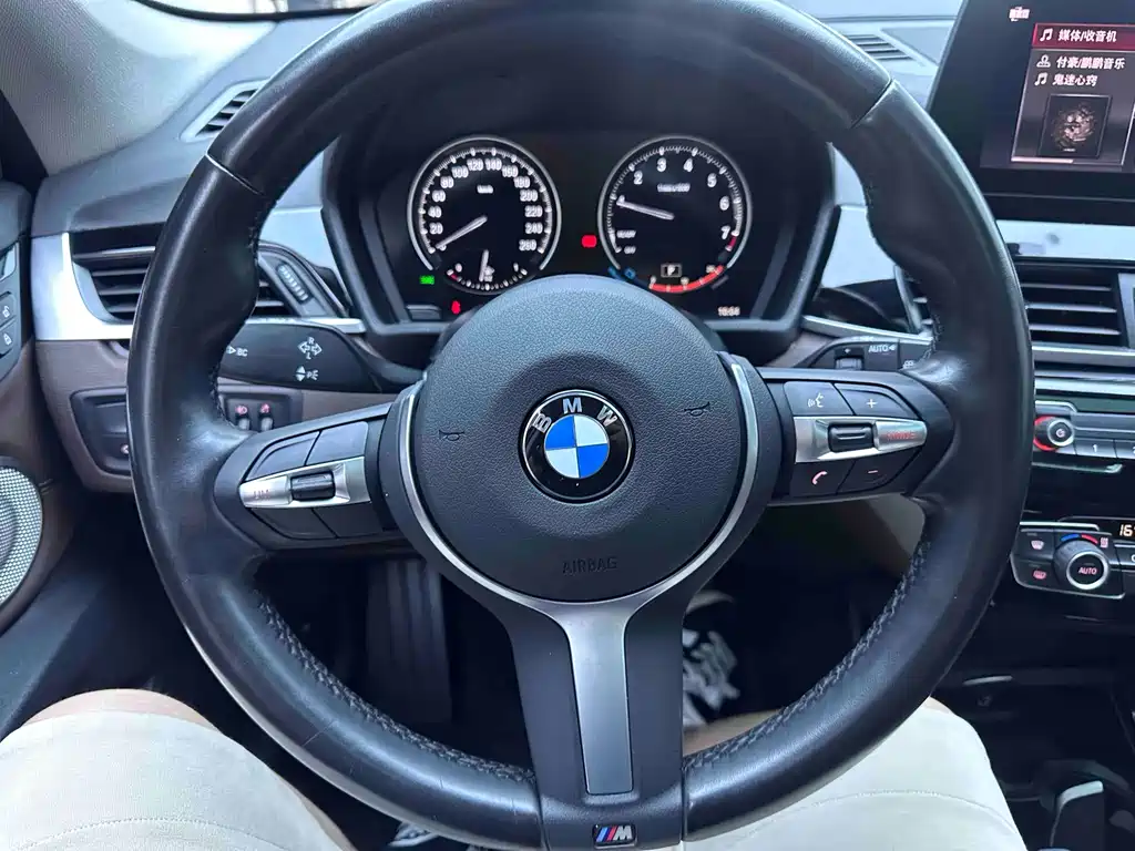BMW X1 — миниатюра 12