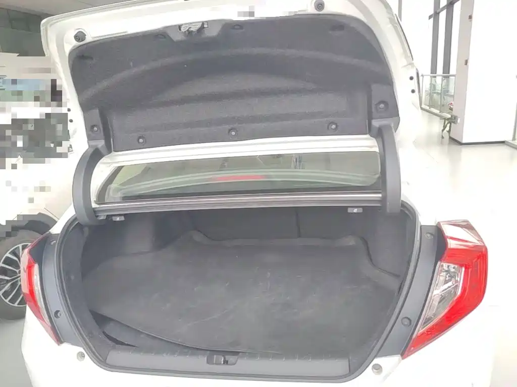 Honda Civic — миниатюра 24