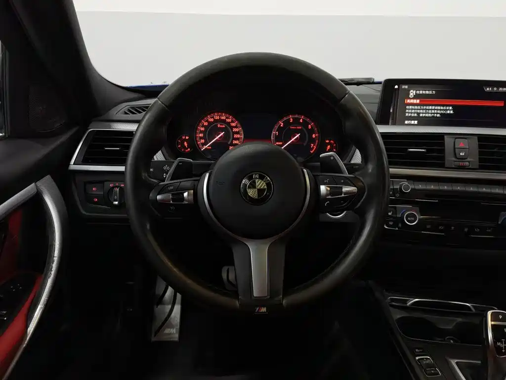 BMW 3 Series — миниатюра 11