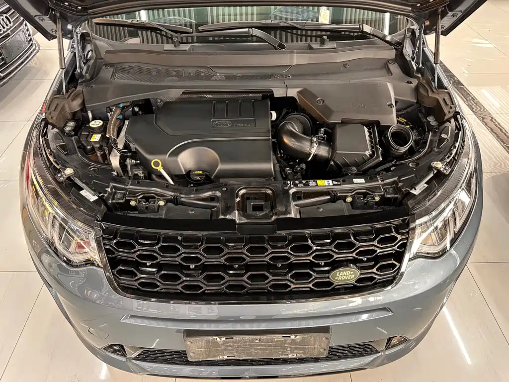 Land Rover Discovery Sport — миниатюра 9