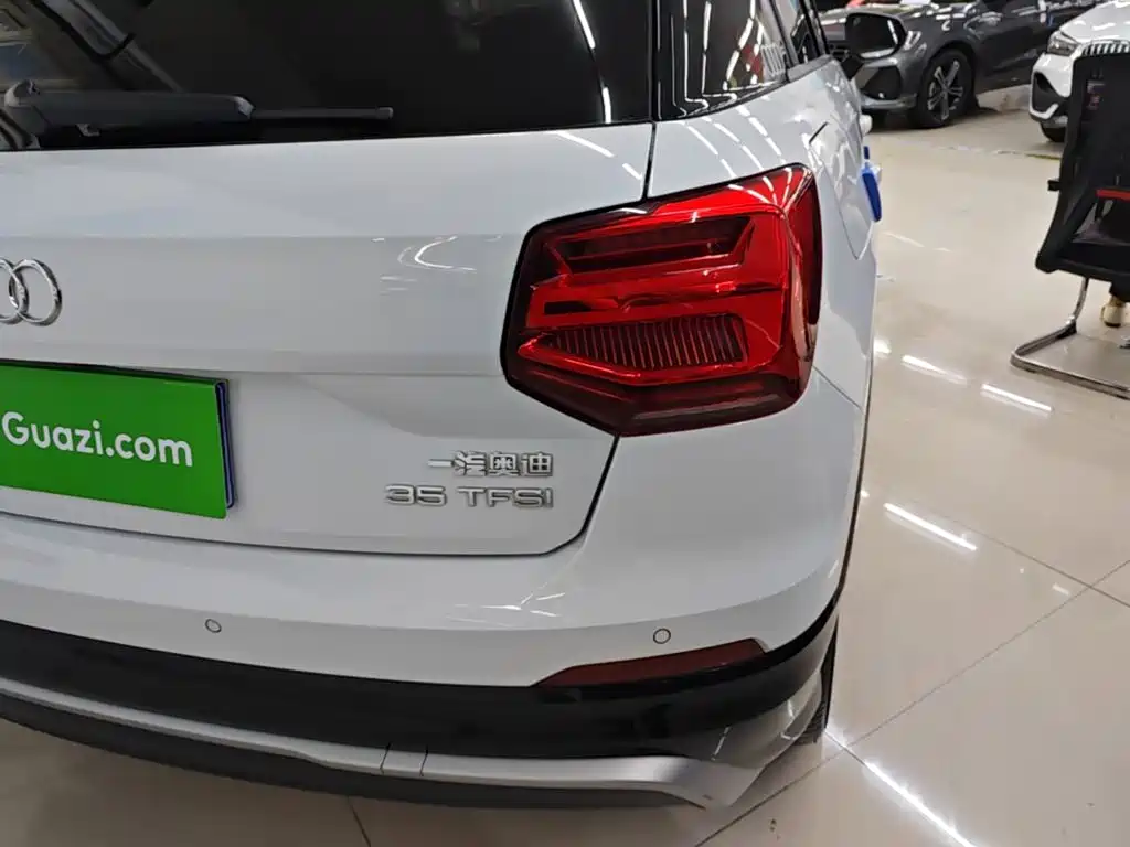 Audi Q2L — миниатюра 8