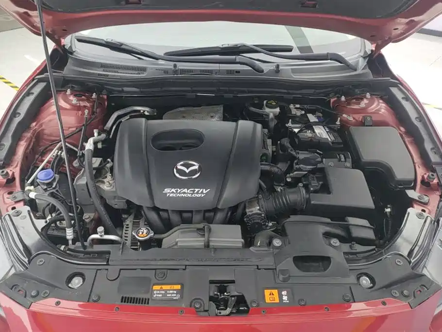 MAZDA 3 ANGKESAILA