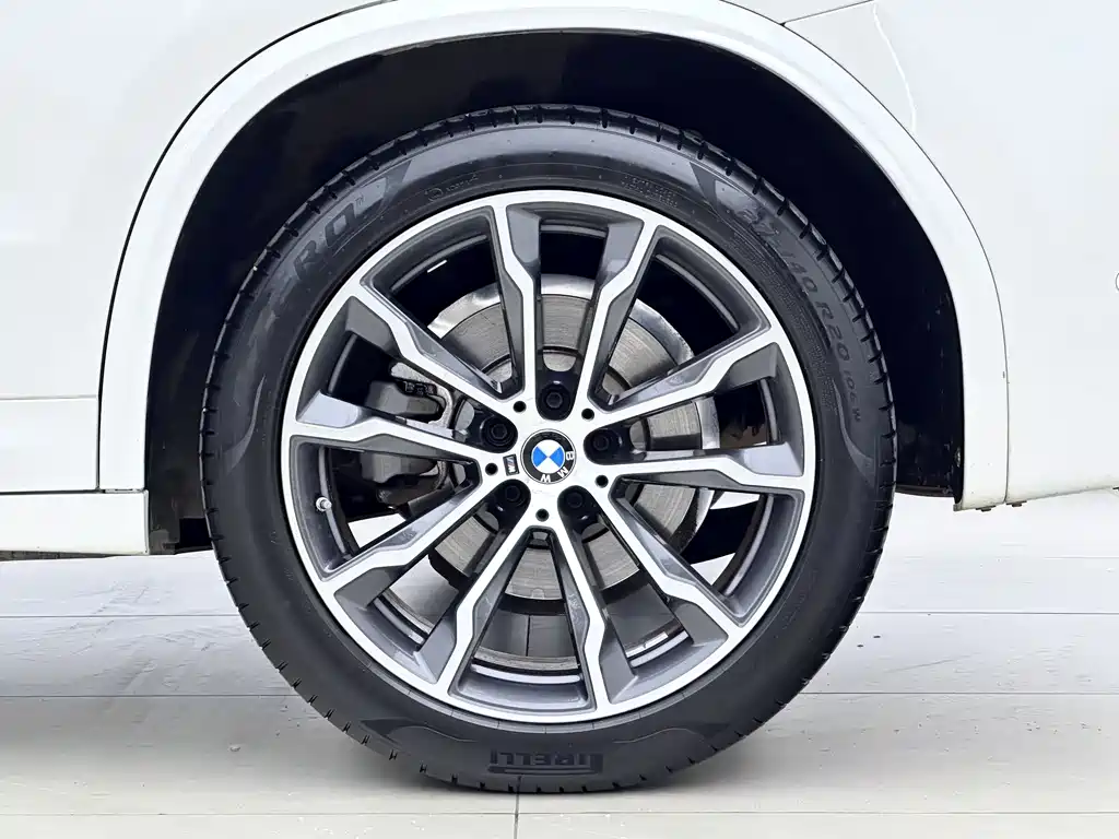 BMW X3 — миниатюра 17