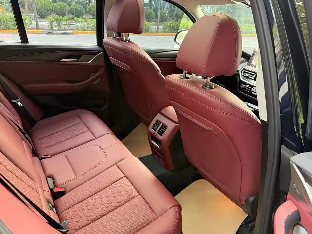 BMW X3 — миниатюра 24