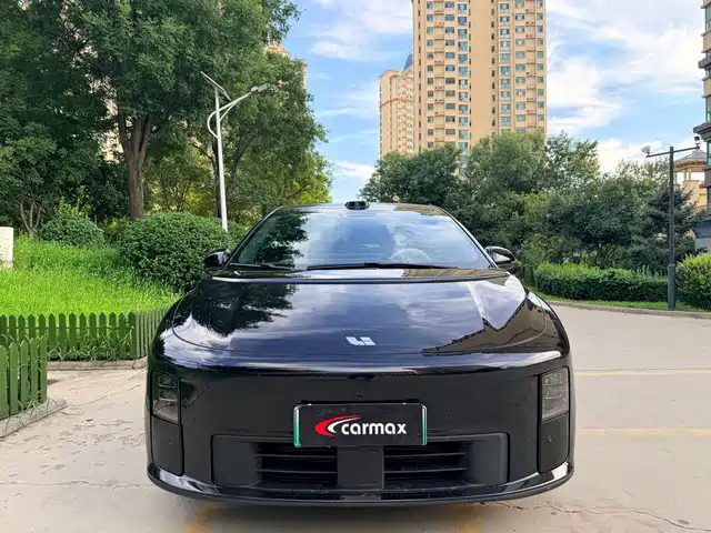 Li Auto i6