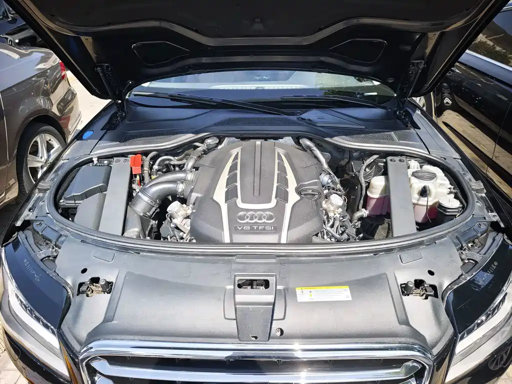 Audi A8 — миниатюра 30