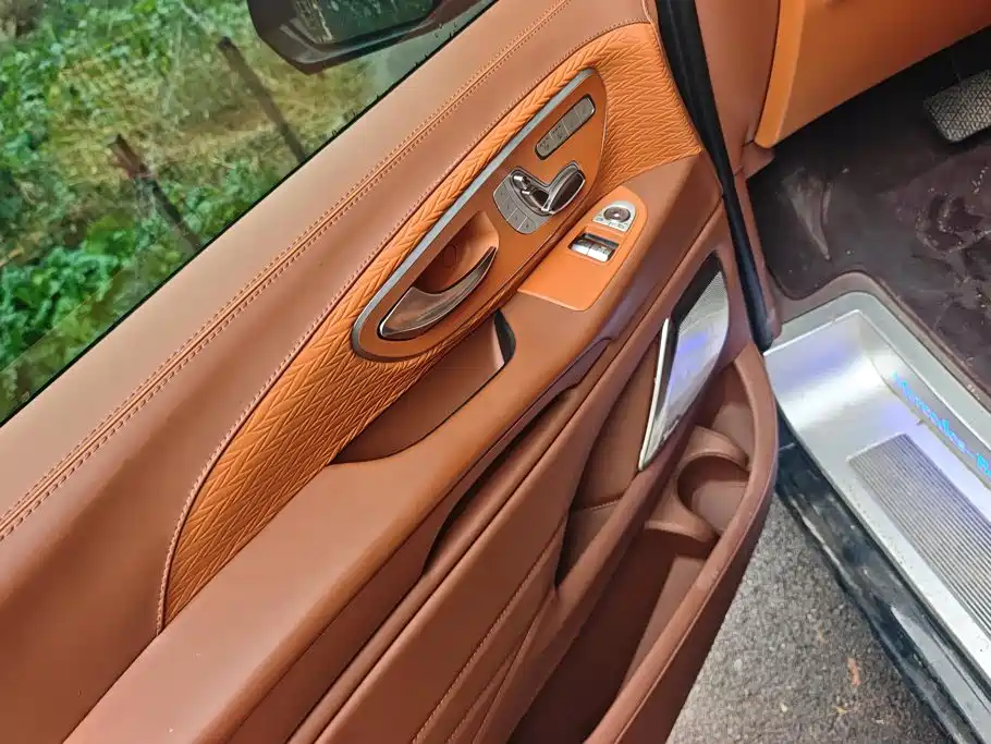 Mercedes-Benz Vito — миниатюра 7