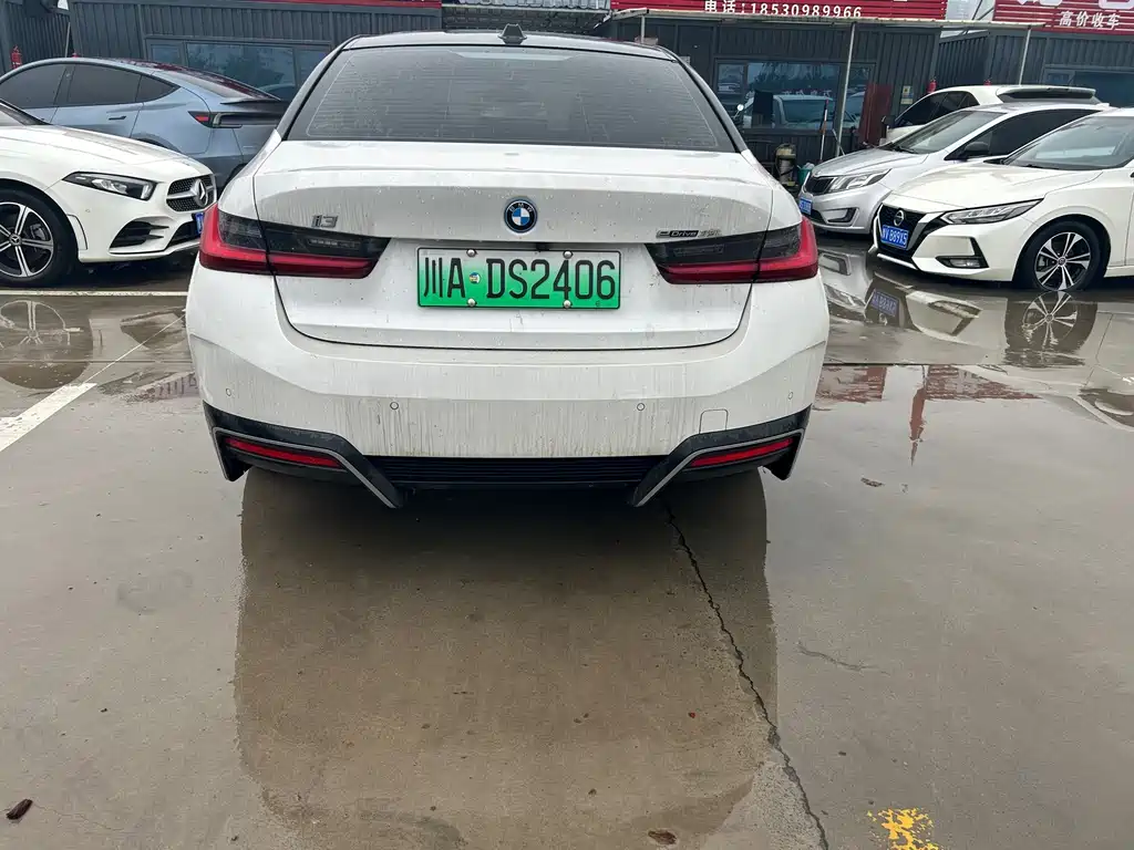 BMW i3 — миниатюра 8