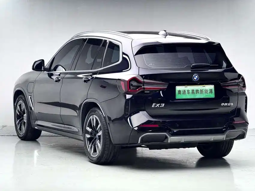 BMW iX3 — миниатюра 4