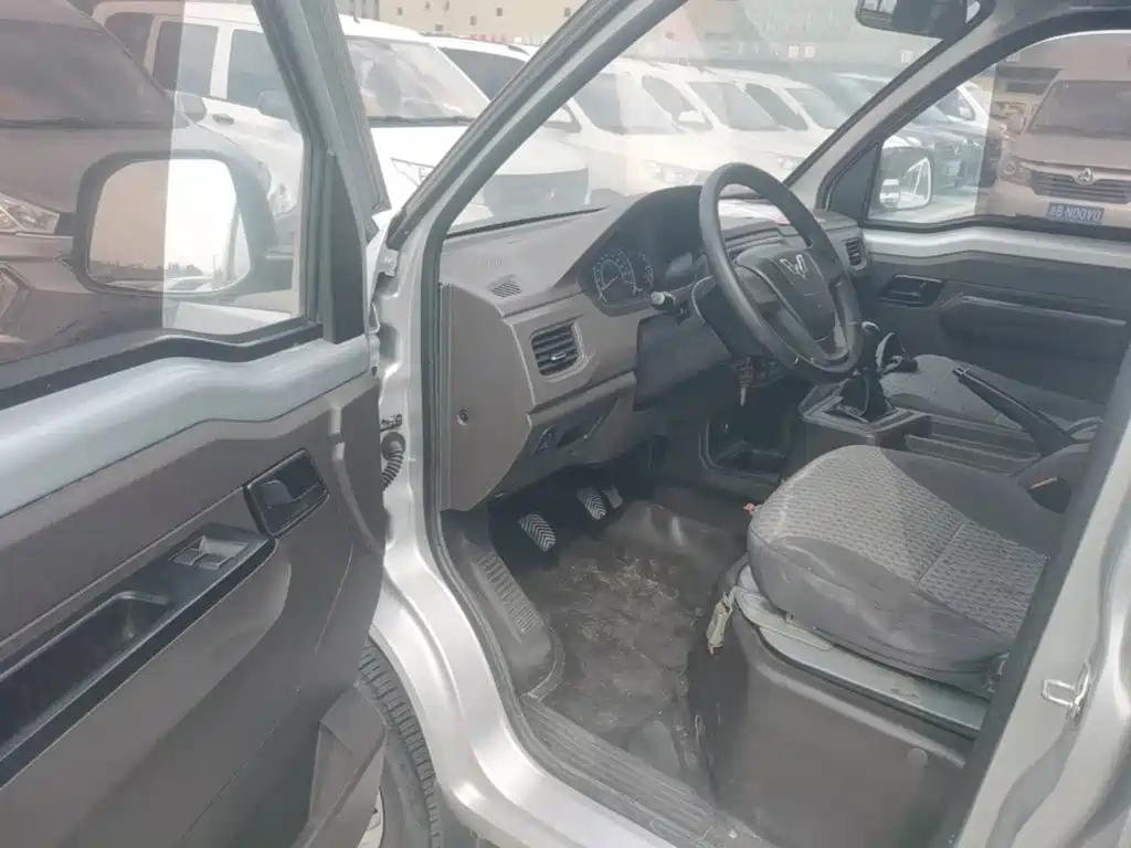 Wuling Rongguang New Truck — миниатюра 16