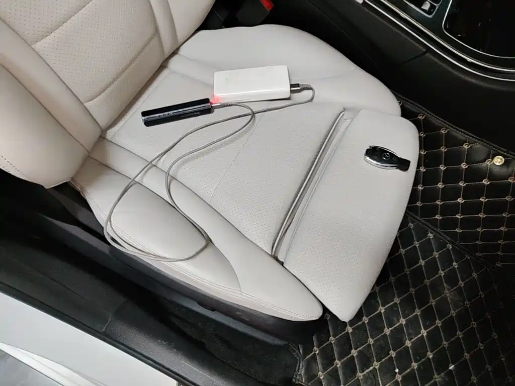 Mercedes-Benz C-Class — миниатюра 20