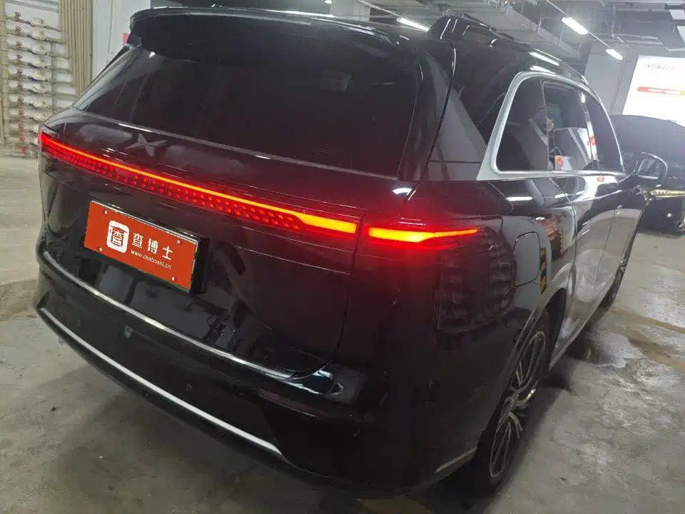 XPeng G9 — миниатюра 8
