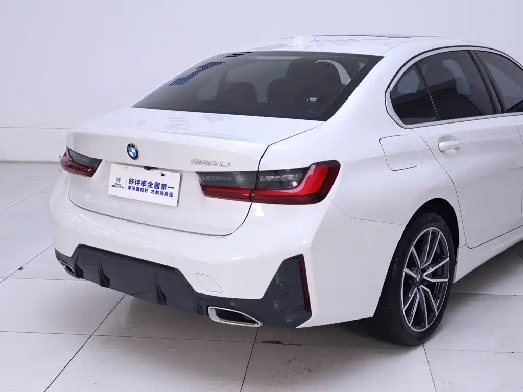 BMW 3 Series — миниатюра 8
