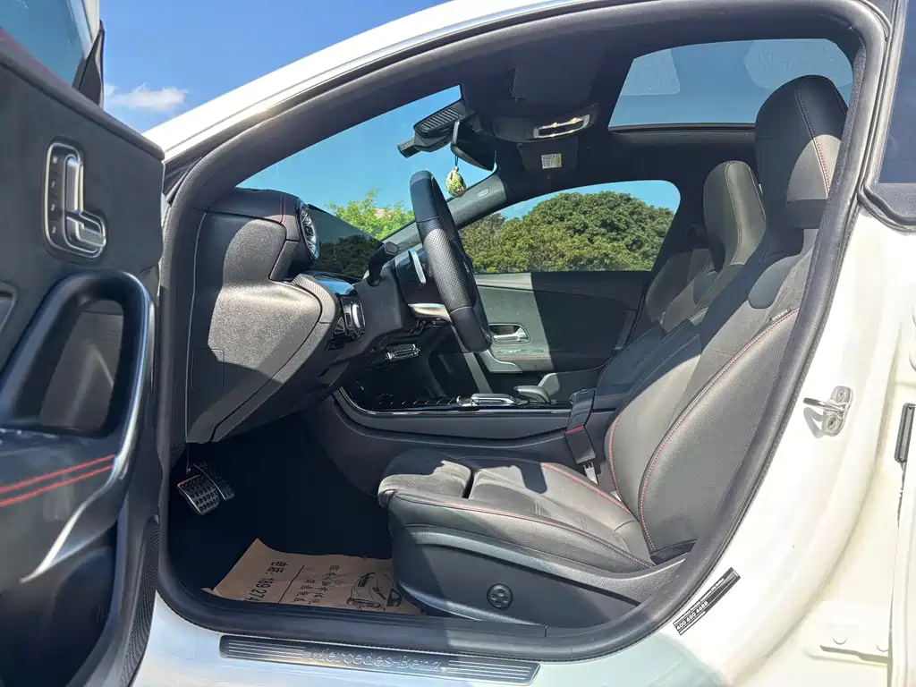 Mercedes-Benz CLA (Import) — миниатюра 4