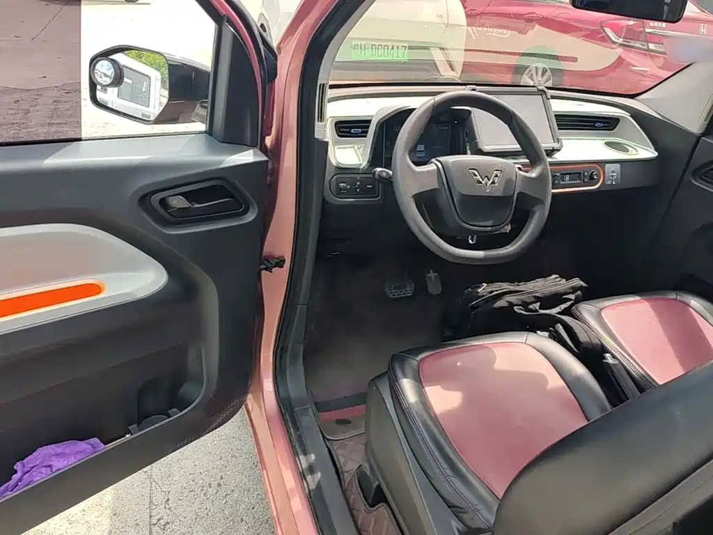 Wuling MINIEV — миниатюра 16