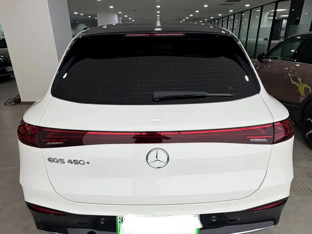 Mercedes-Benz EQS SUV — миниатюра 5