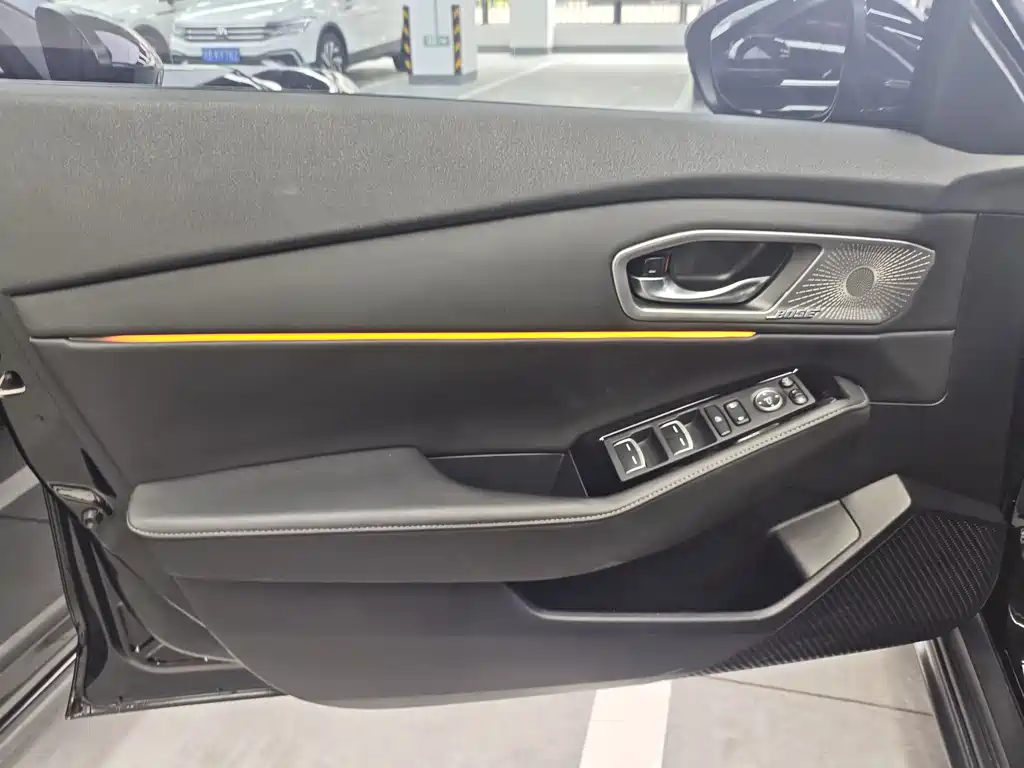Honda Accord — миниатюра 10