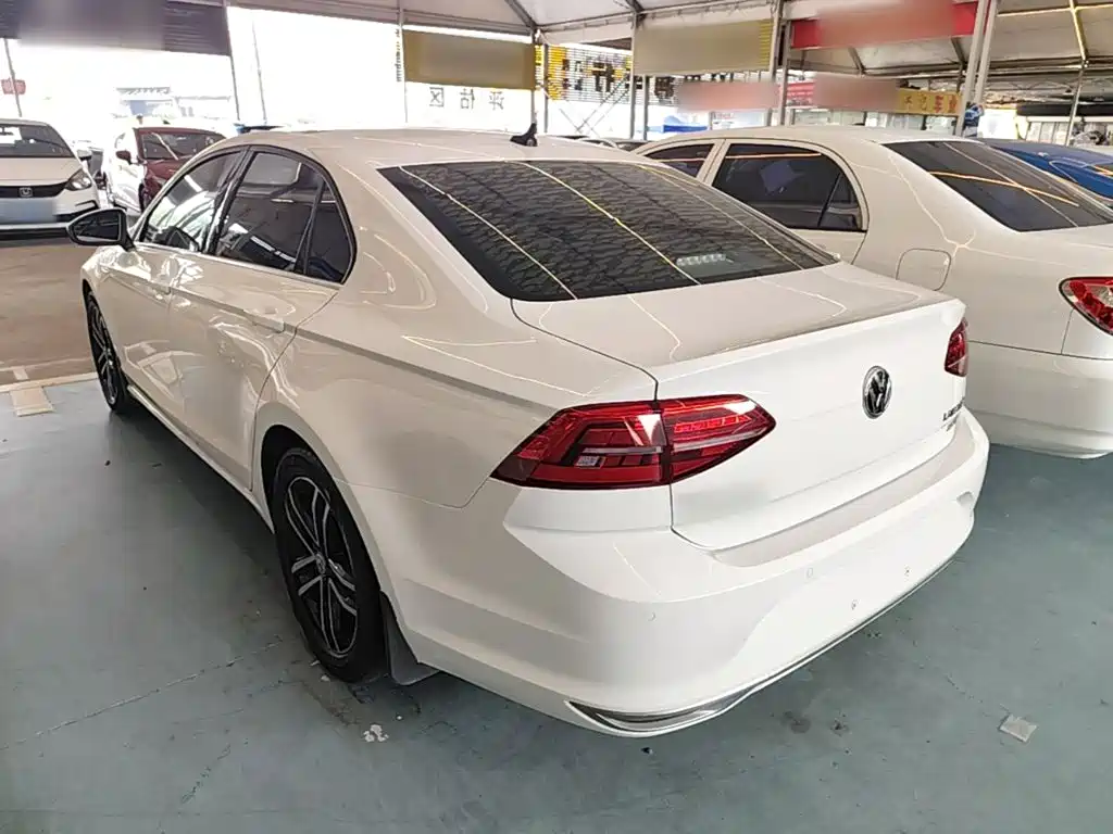 Volkswagen Lamando — миниатюра 5