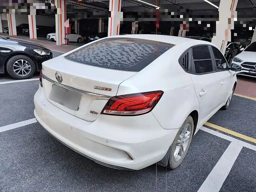 MG MG6 — миниатюра 7