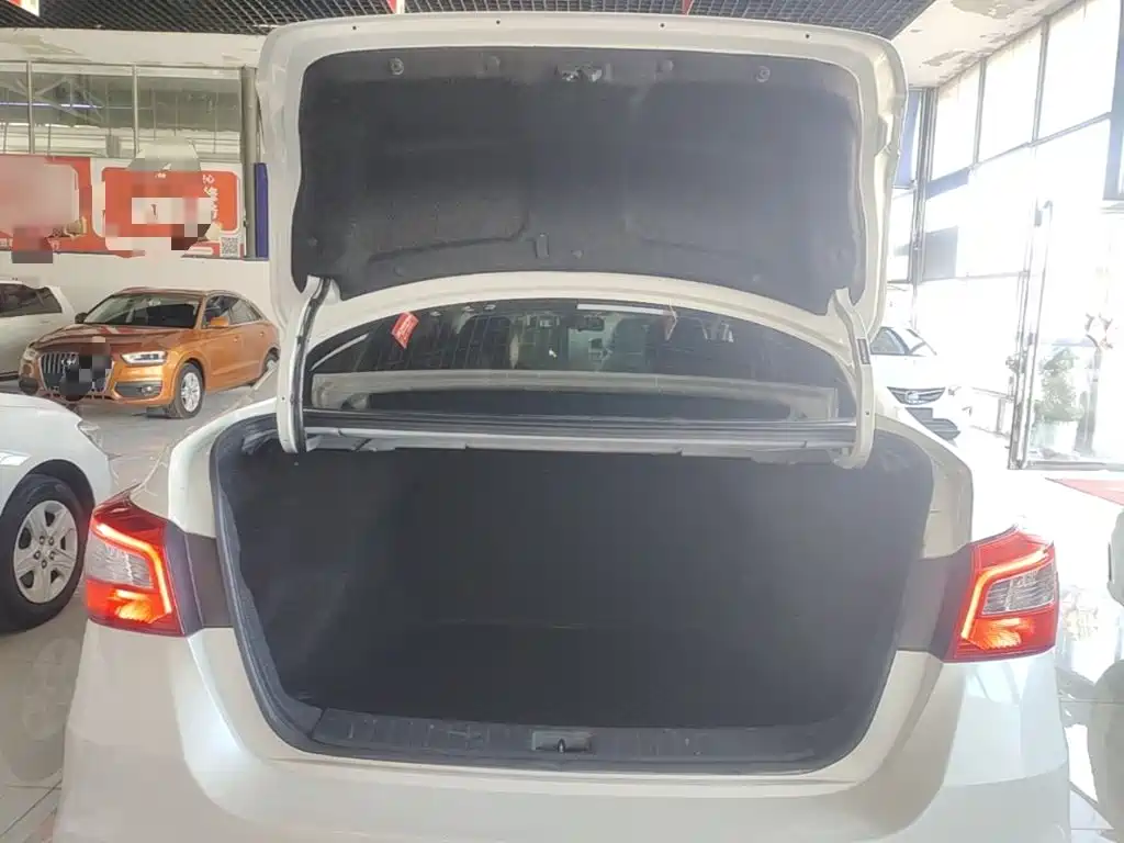 Nissan Sylphy — миниатюра 19