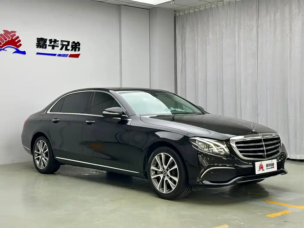 Mercedes-Benz E-Class — миниатюра 4
